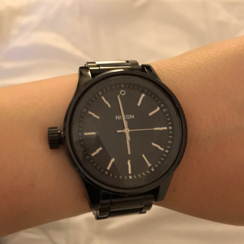 Nixon black Facet watch